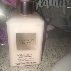 VS Bombshell Seduction Lotion